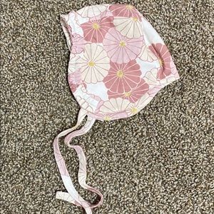 Kate quinn little ruffle bonnet